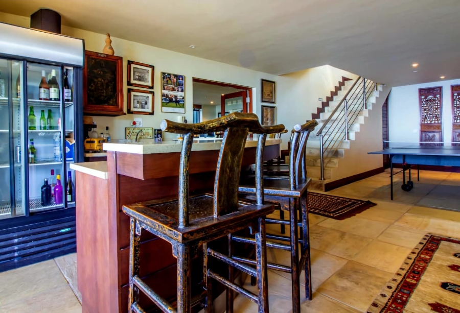 8 Bedroom Property for Sale in Oubaai Western Cape
